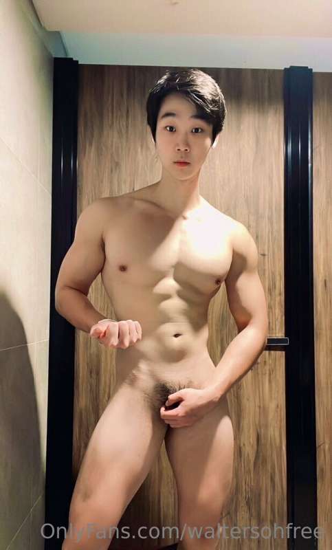 Can I make you moan LOUD? 😈