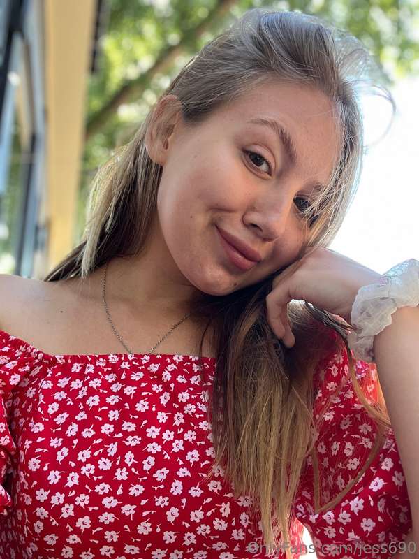 Summer is light dresses, barefoot walks, the smell of grass...