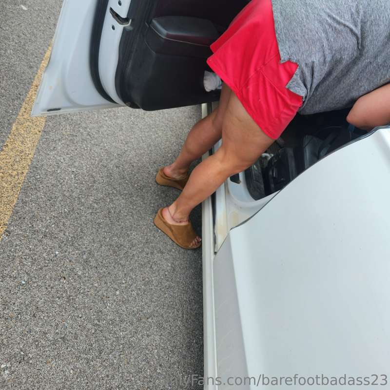 barefootbadass23