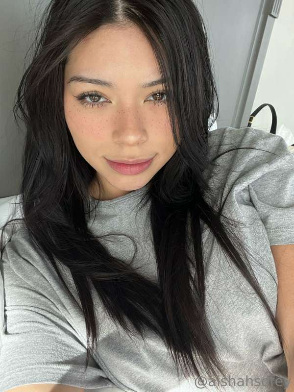 Aishah Sofey 在 Tocromo 的第 693 張照片