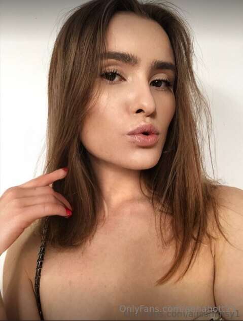 💫Free subscription💫@alisonlinsy1
Hot beauty @alisonlinsy1 is..