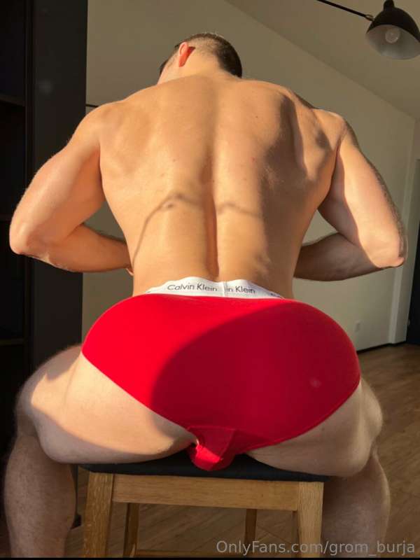 Too big to handle😏🔥
@grom_burja_vip