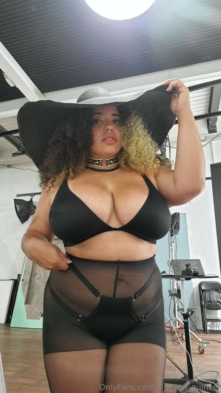 cin_von_quinzel image #3