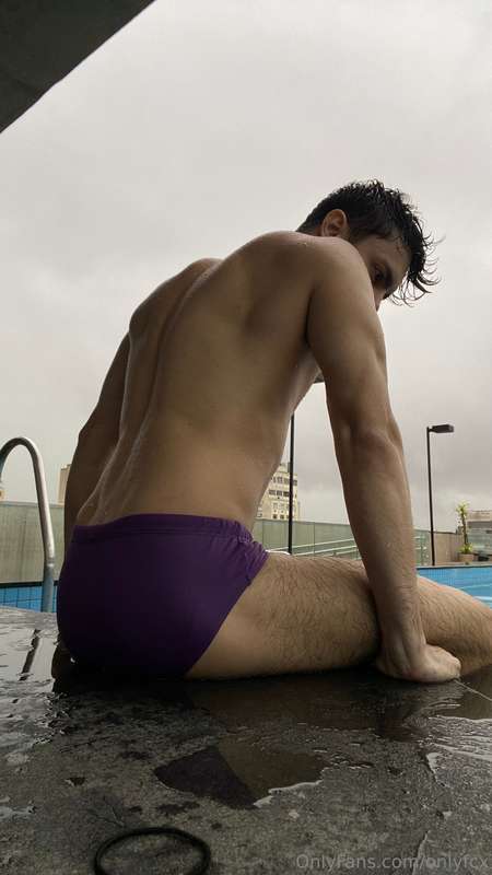 Fui pegar uma piscininha hoje e deu tesao