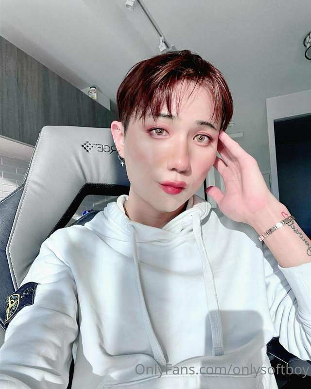 averysoftboy image #1