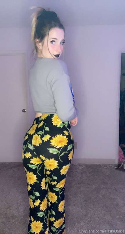 alaska.babe image #2