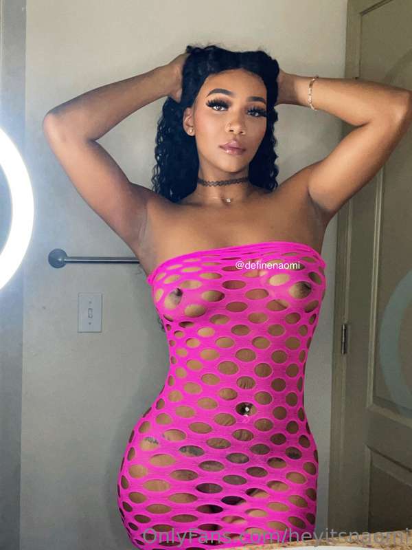 heyitsnaomi