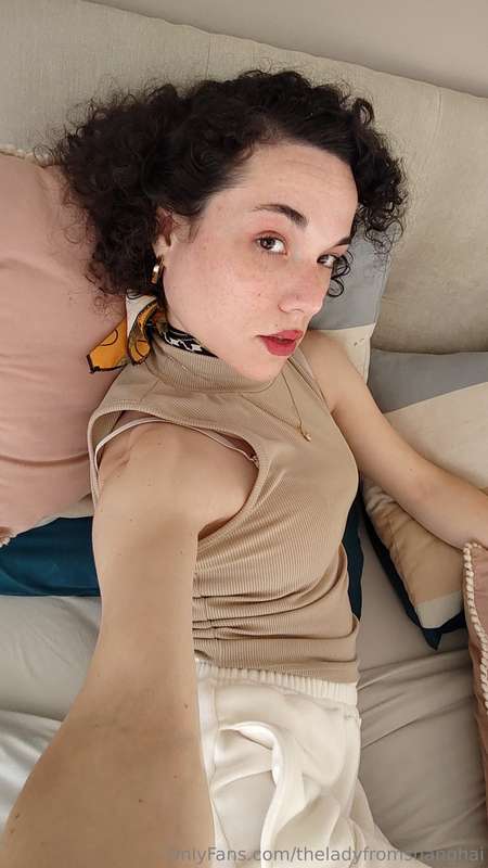  Bon dimanche aux belles, belles âmes 😘