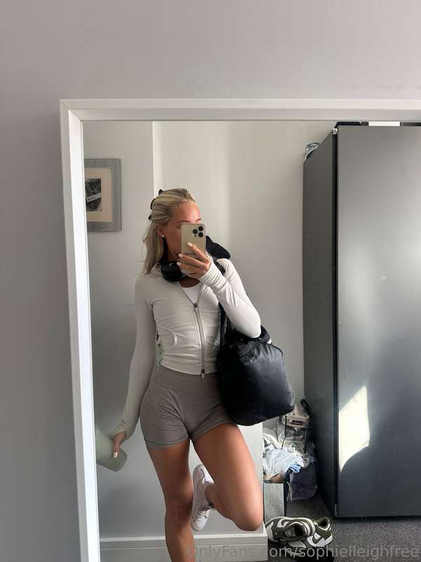 sophielleighfree