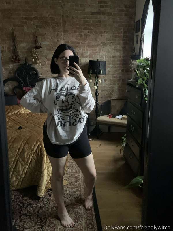 friendlywitch_