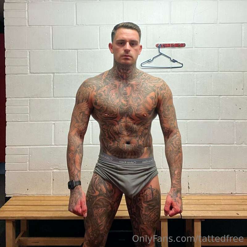 @tattedg8