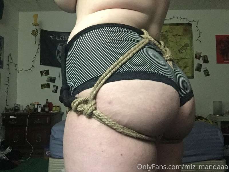 miz_mandaaa image #12