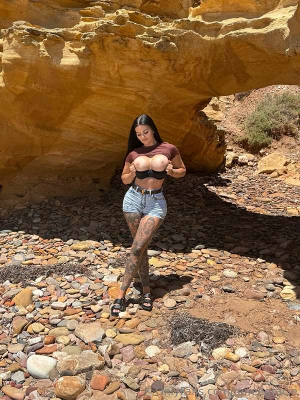 Photo 83 of Renee Gracie on Tocromo
