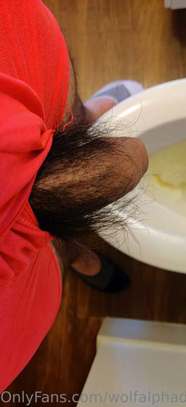 My pubes are getting longer than my dick when soft 😉.