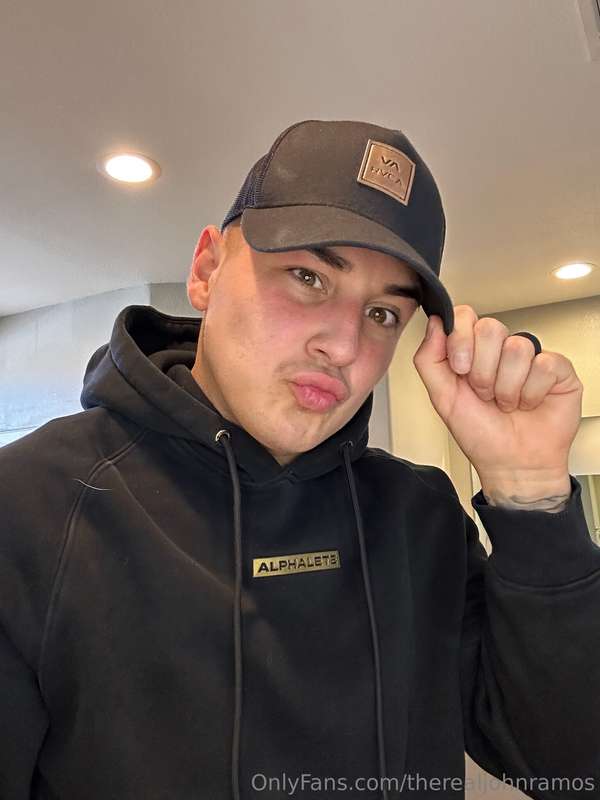 😘
