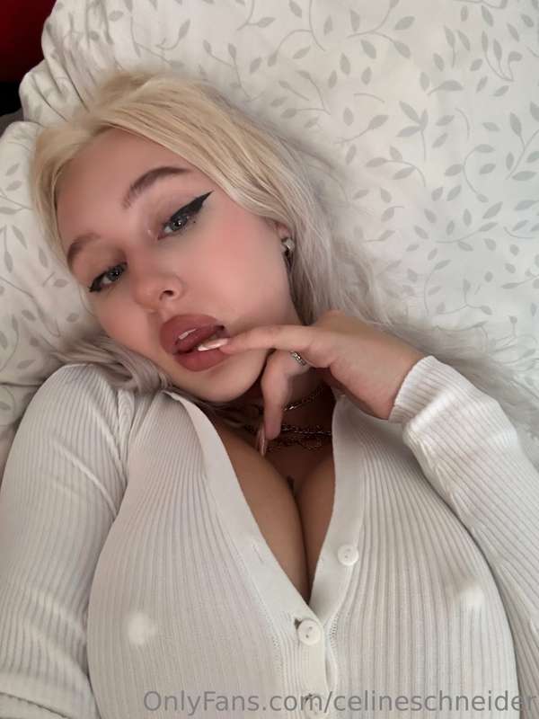 celineschneider