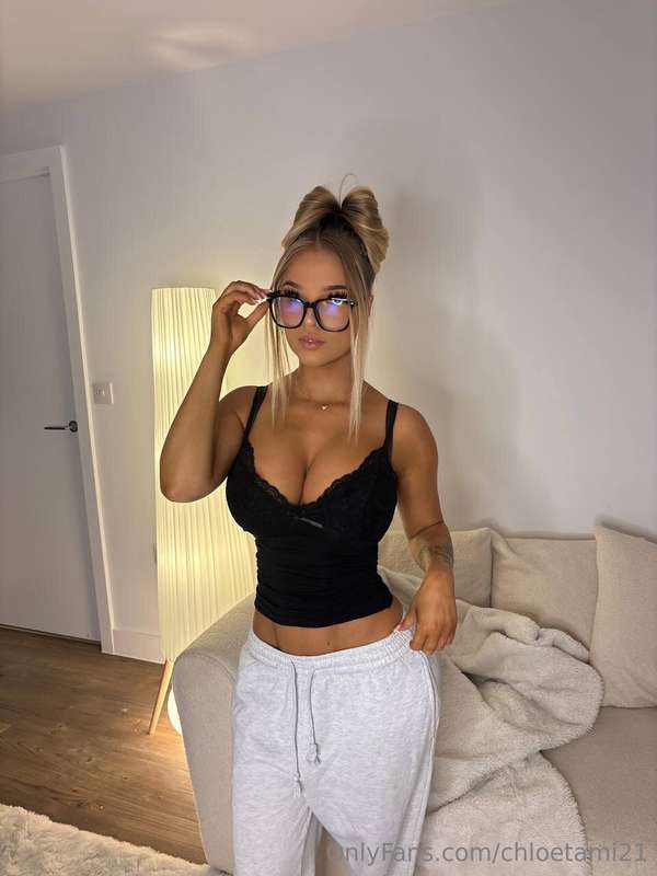 chloetami21