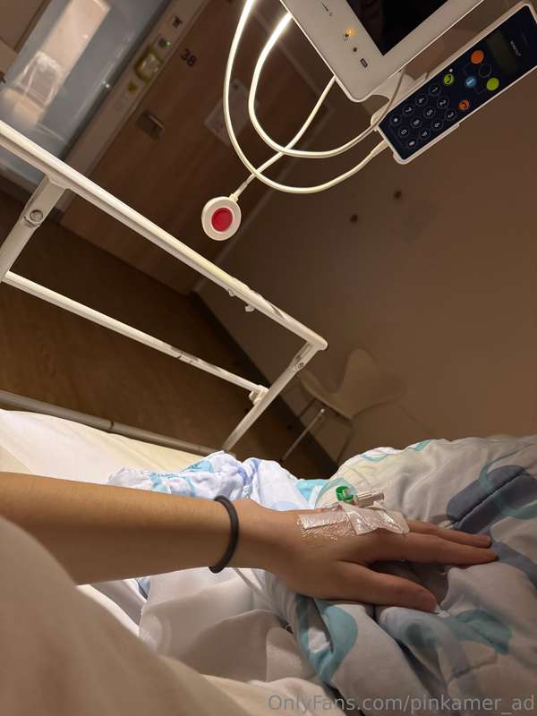 Hii, my cuties 💕✨ I wanted to share I recently had surgery d..