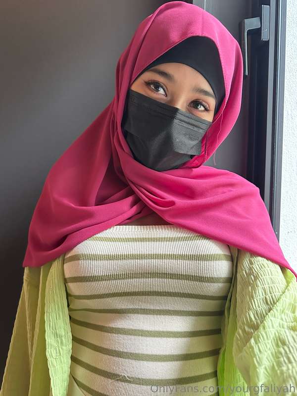 yourgfaliyah