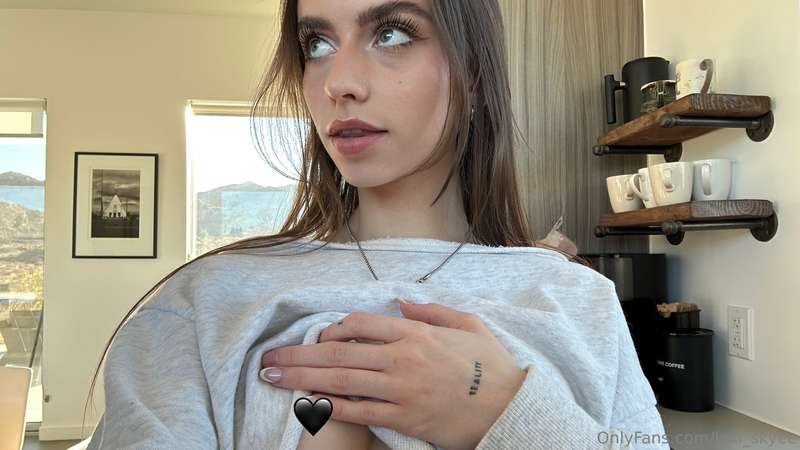 lexi_skyee