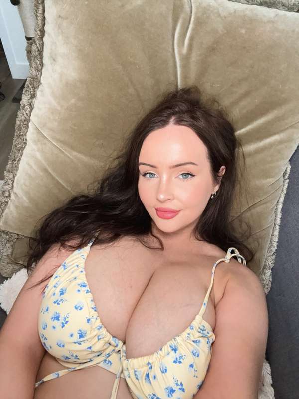 evelynwhite