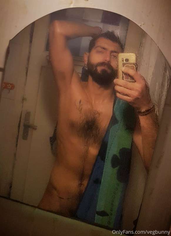 Daha fazla sabah duşu fotoğrafı görmek ister misin? Bana mes..