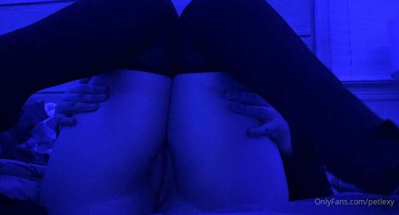 my pussy in blue led lights, i’m a virgin