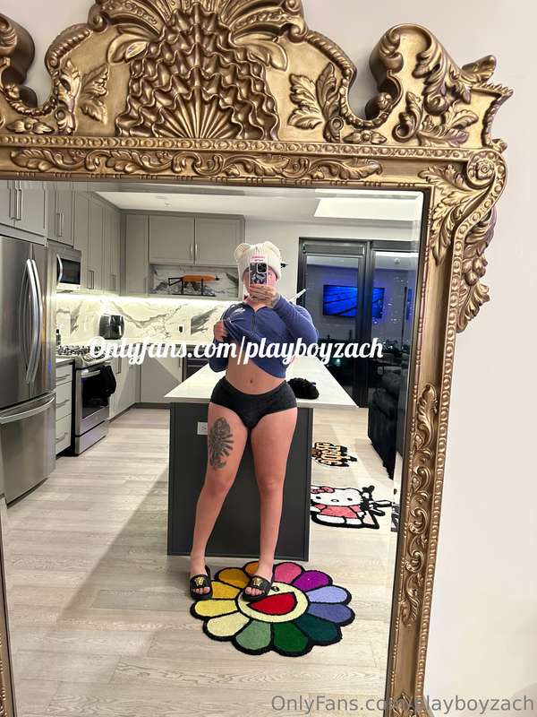playboyzach