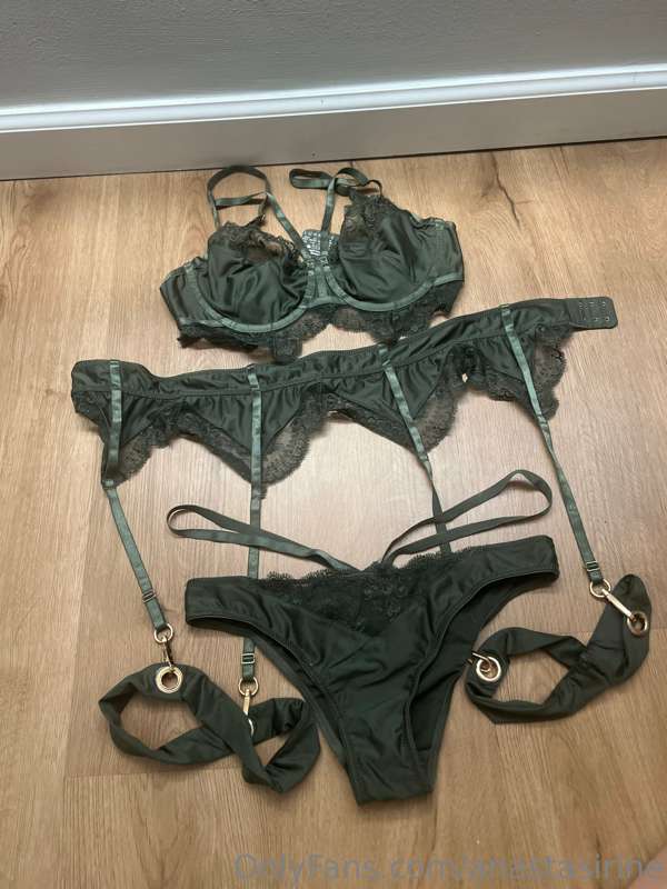 Dm me if you wanna buy any of these lingerie sets ❤️ 70$ eac..
