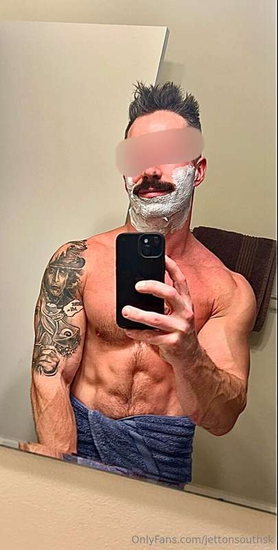 chiselled43