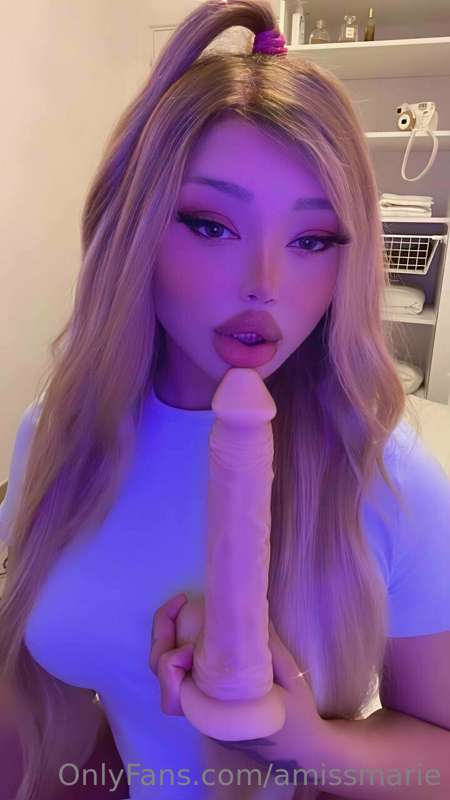A big and delicious toy like this where👅 I want you to see h..