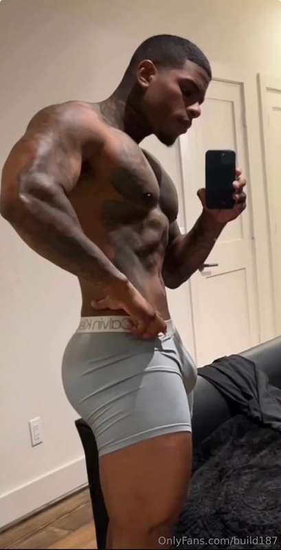 How do you like my body, do you want to explore it with your..