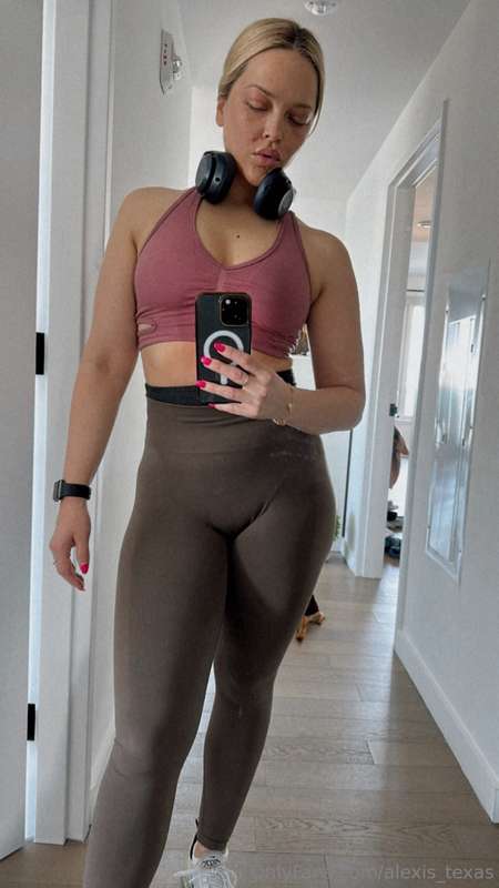alexis_texas