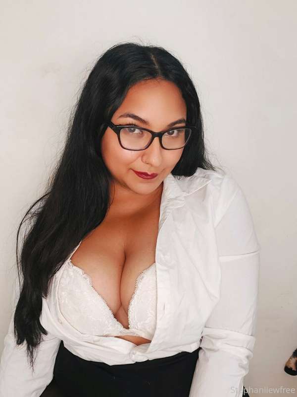 OFFICE LADY!  por 5 USD!! DESBLOQUEA ESTE MINI SET Y ADMIRA ..