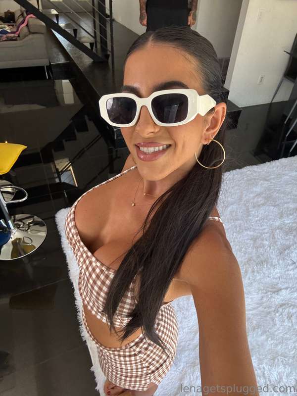lenatheplug image #0