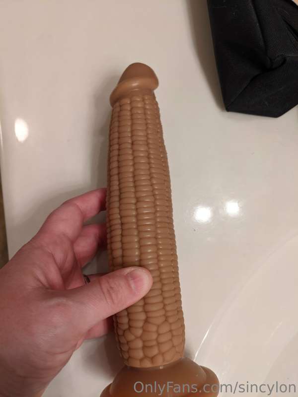 I got 2 new toys recently and I need to make a video this we..