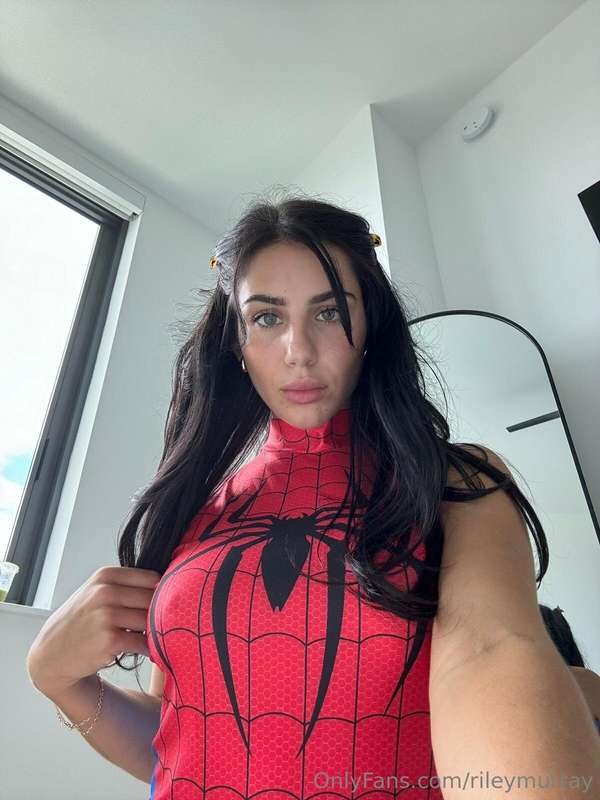 caught ur ass in my web, you're all mine now ;)