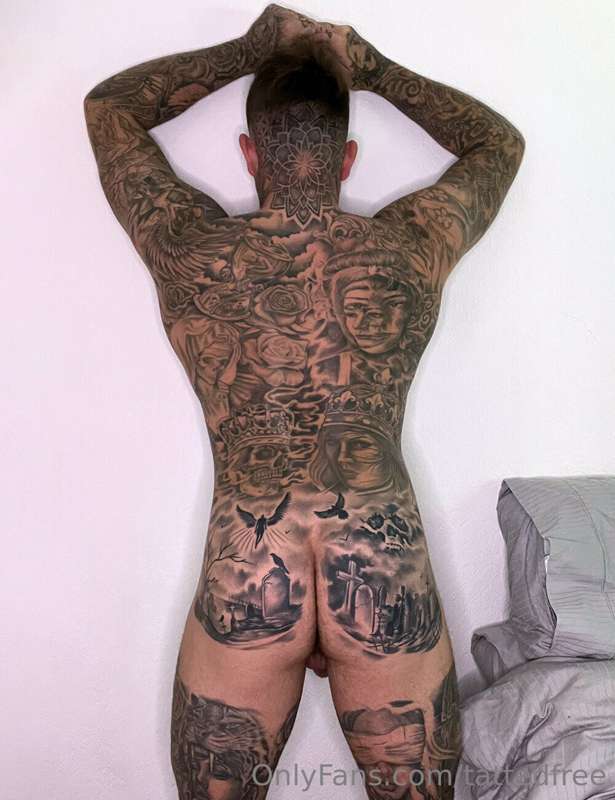 Go on... Give it a squeeze! 🍑😜
