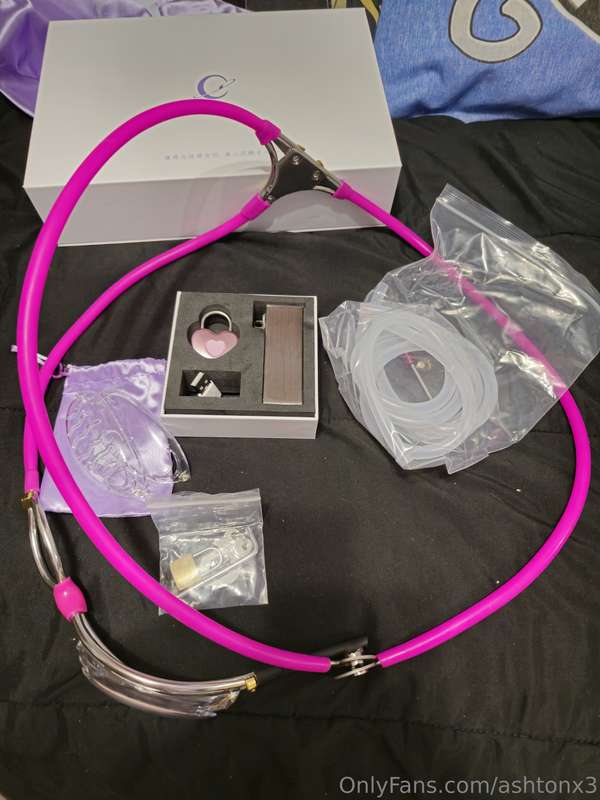 My new pink Chastity belt arrived today. Fully adjusted to f..