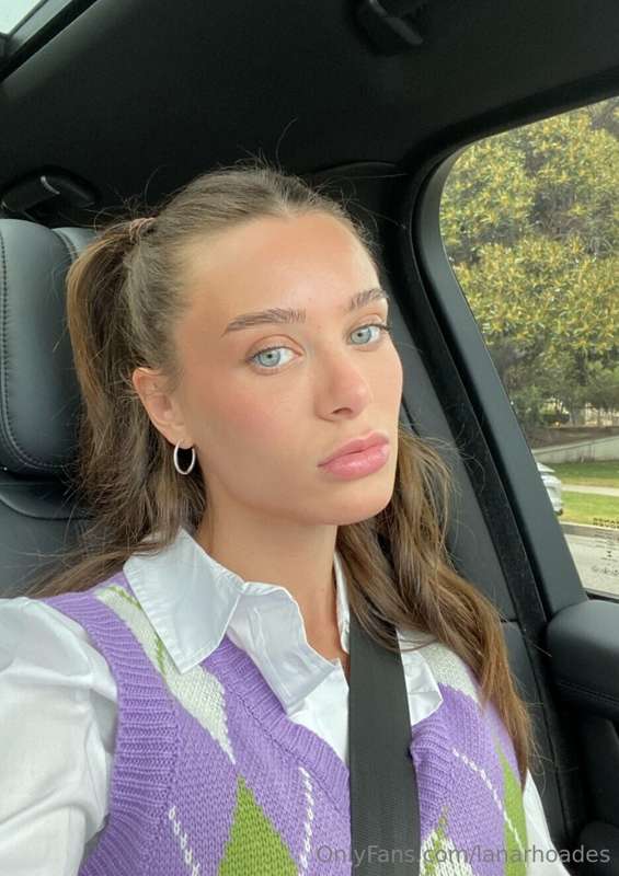 Foto 388 de Lana Rhoades en Tocromo
