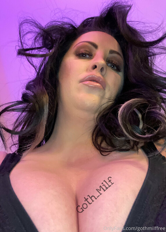 Welcome to my free to follow onlyfans.  Here you can buy pic..