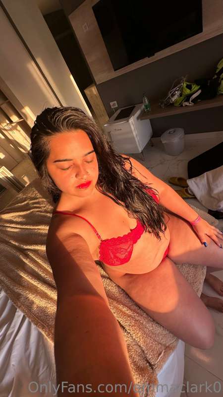 DM me to cum 🤤