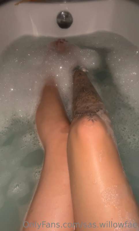 gmoornin 🥰 got some soapy extra bath vids for super cheap PP..