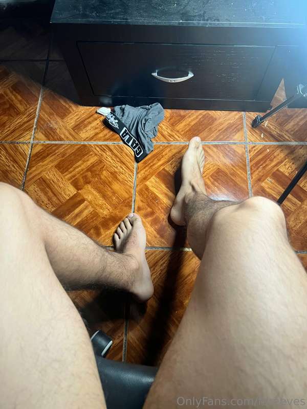 👣 💕
