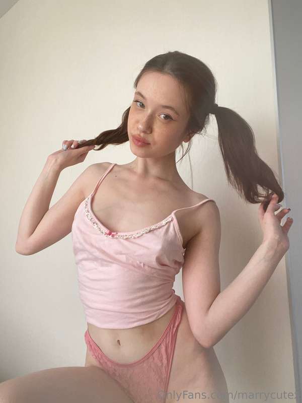 How do you like these ponytails?💦😈