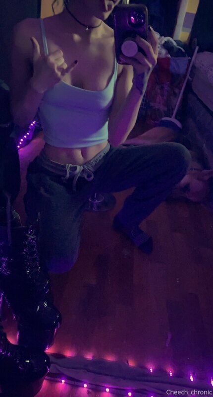 ? Baby, unlock me to pull down my pants ?