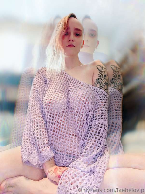 Tip to unlock early access to my latest content set!$5 gets ..