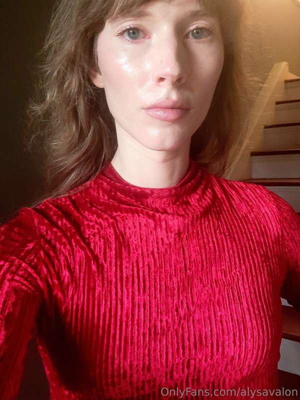 Lady in red