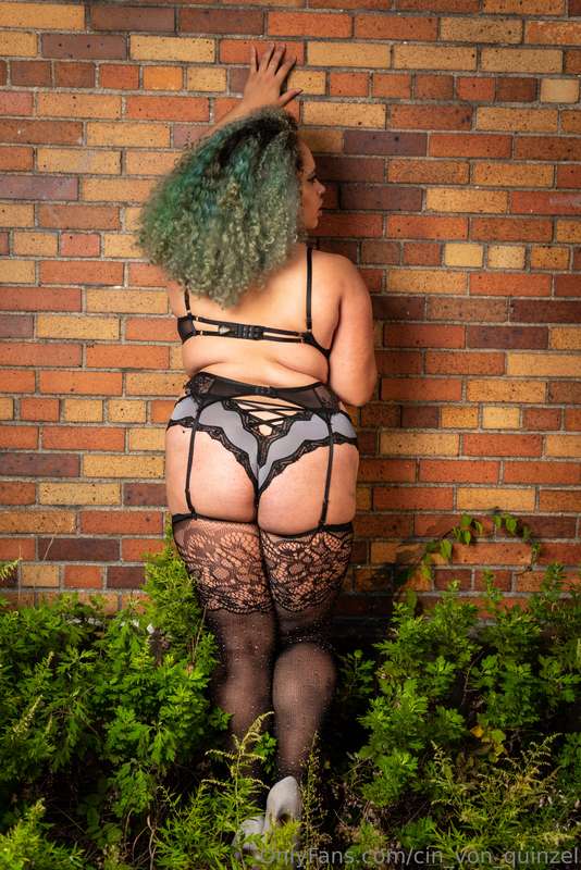 cin_von_quinzel image #6