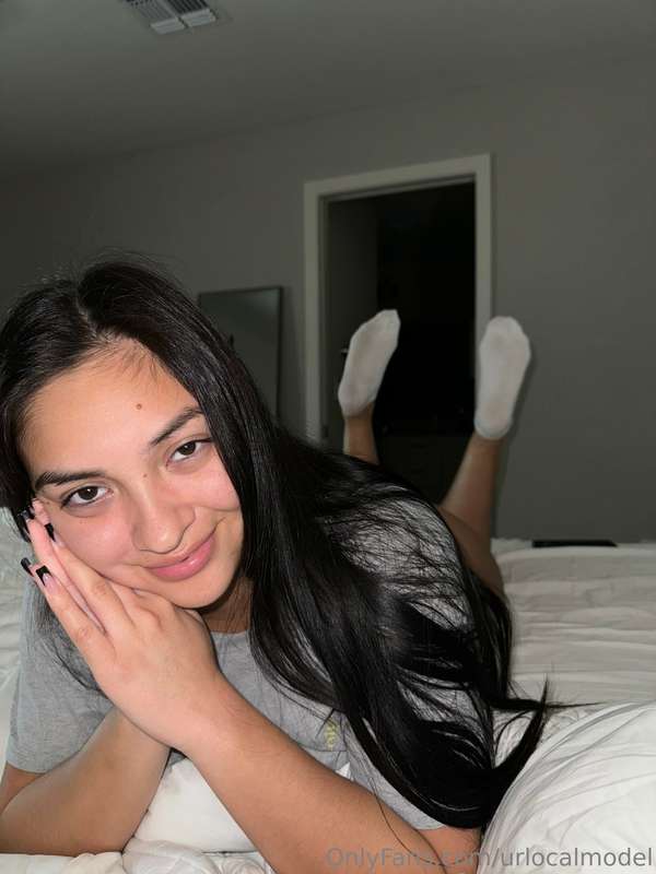 urlocalmodel photo
